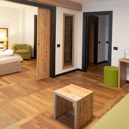 Th - Planibel Ξενοδοχείο