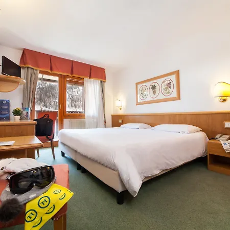 Th - Planibel Отель