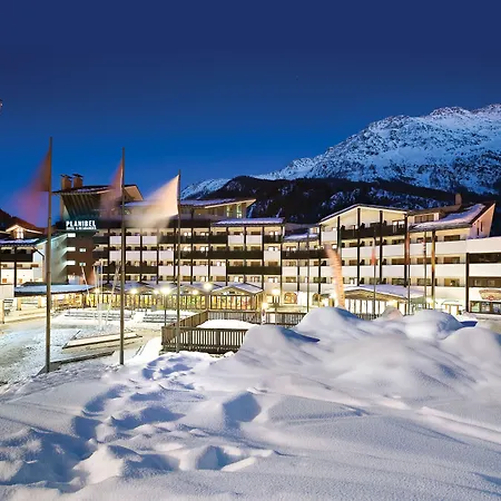 Th - Planibel فندق لا تْويلي