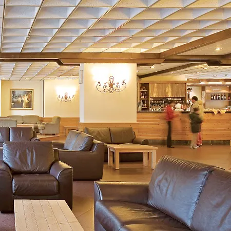 Th - Planibel Отель Ла-Тюйль