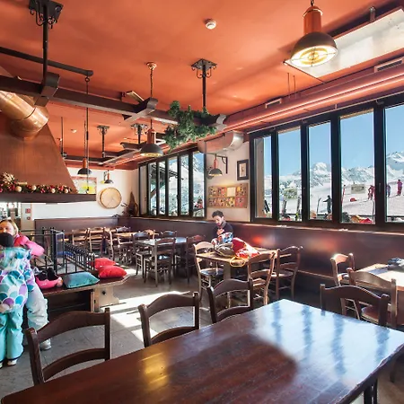 Th - Planibel 酒店 4*